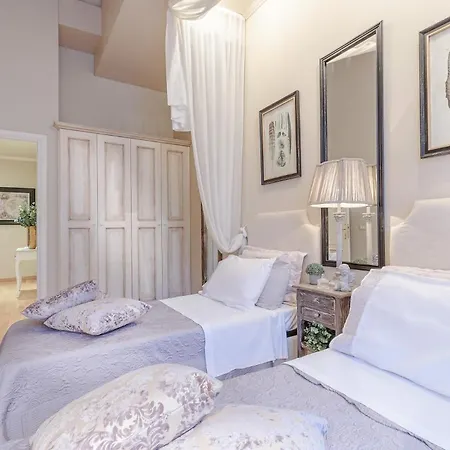 Apartment Casa Al Giardino Lucca